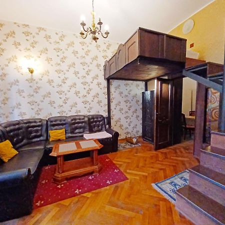 Aristocrat Vintage Apartment Braşov Eksteriør bilde
