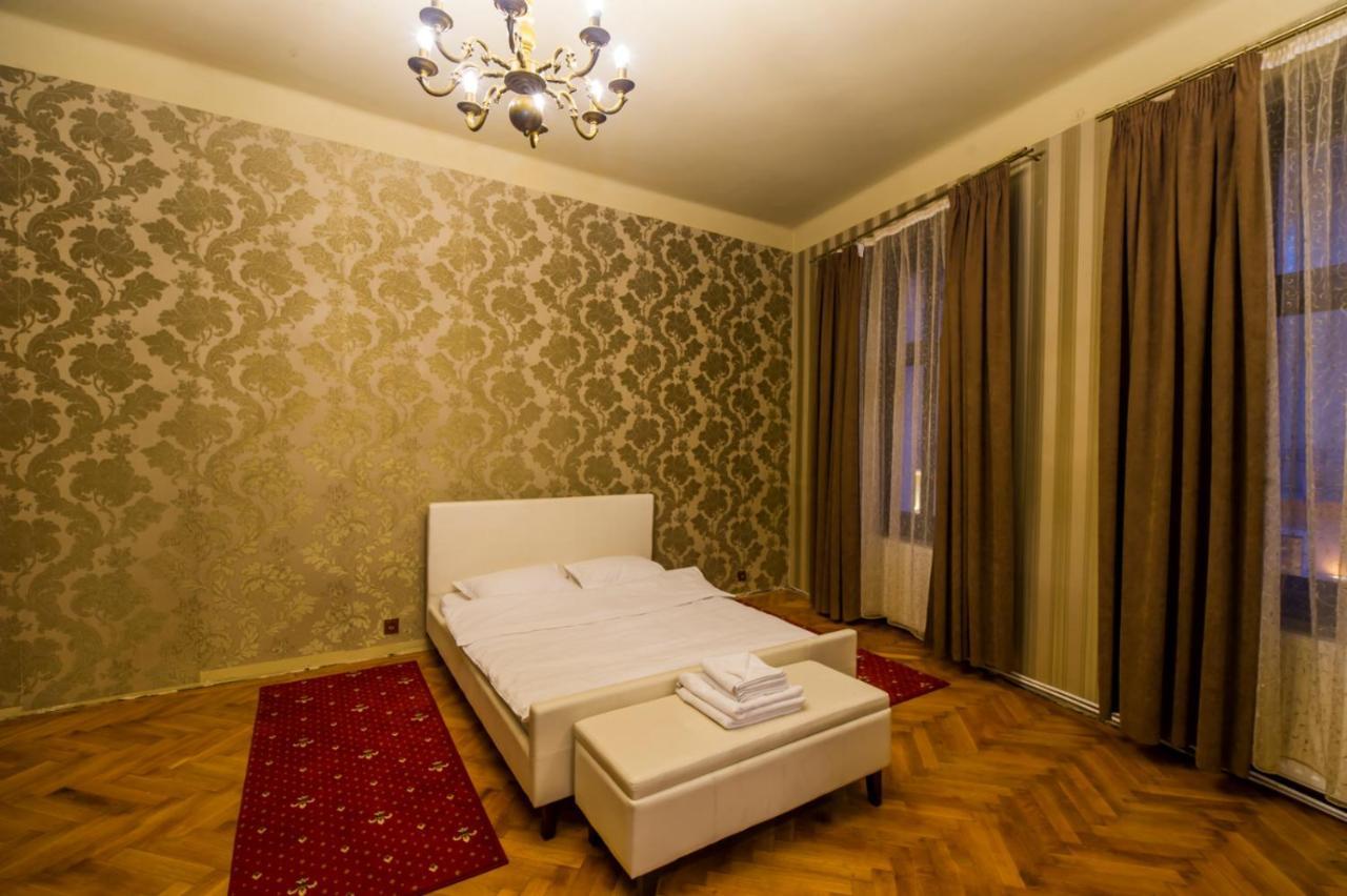 Aristocrat Vintage Apartment Braşov Eksteriør bilde